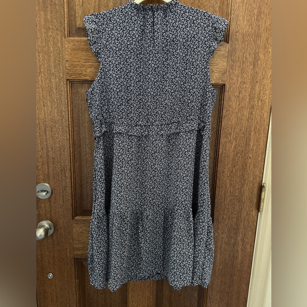 NWT J Crew 16 Floral Sleeveless Dress with ruffles- fully lined! Navy and white - Picture 5 of 7
